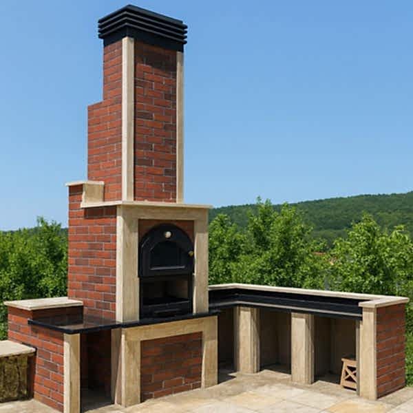 Hazır Tuğla Barbekü Model 7 – Dayanıklı tuğla gövde ve geniş pişirme alanı ile bahçe mangalı.